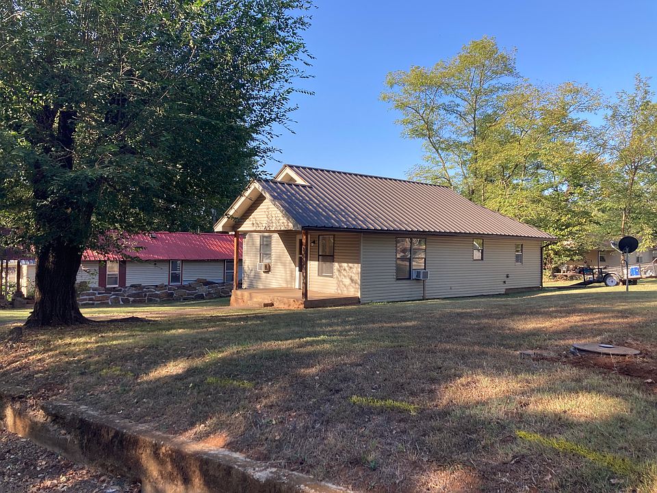 Nice Corner Lot