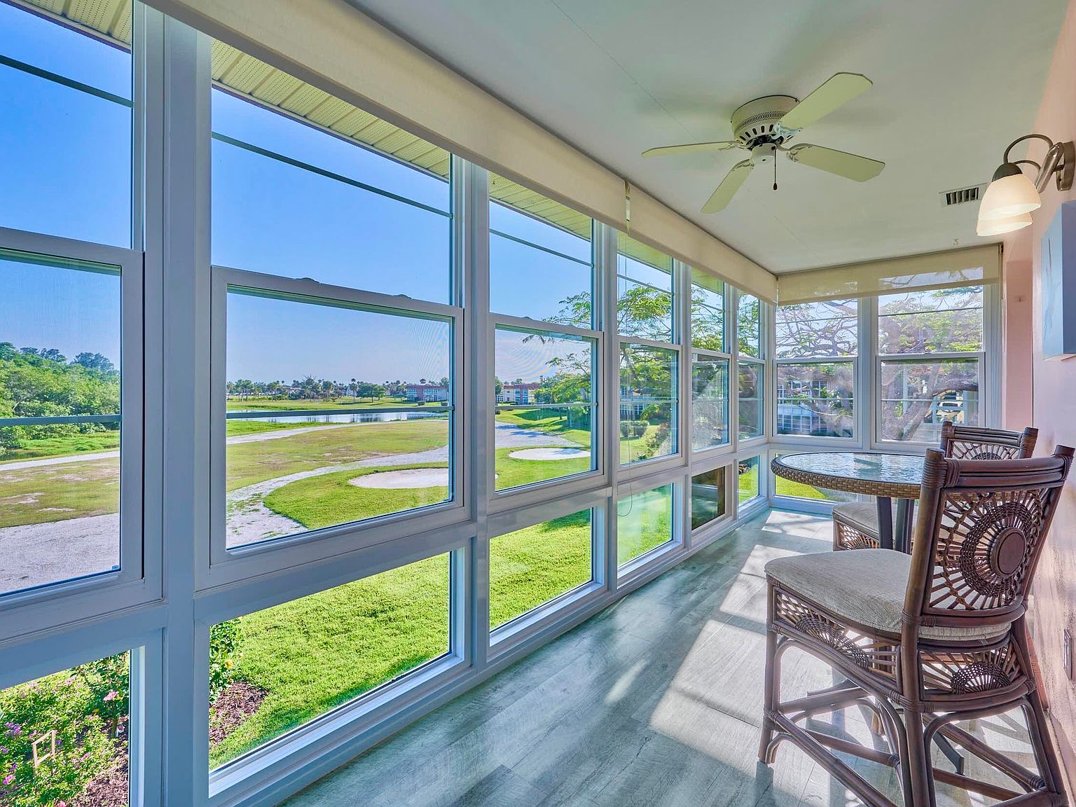 70 Royal Oak Court #206