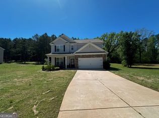 285 Wellbrook Dr, Covington, GA