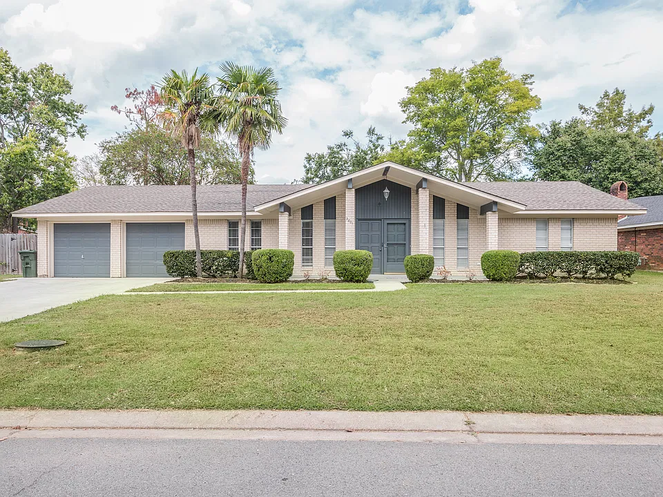 2801 Cuba Blvd