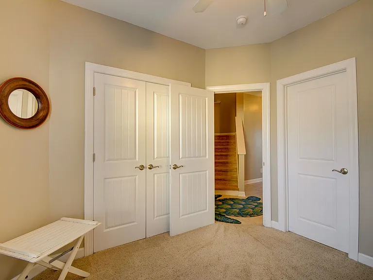 205 Summer Winds Pl — Photo 5