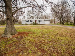 12852 Linden Dr, Neosho, MO 64850