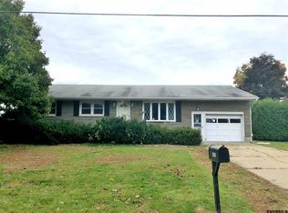 1001 Schuyler Ave, Schenectady, NY 12306