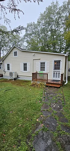 63 Wilson Ave Photo 1
