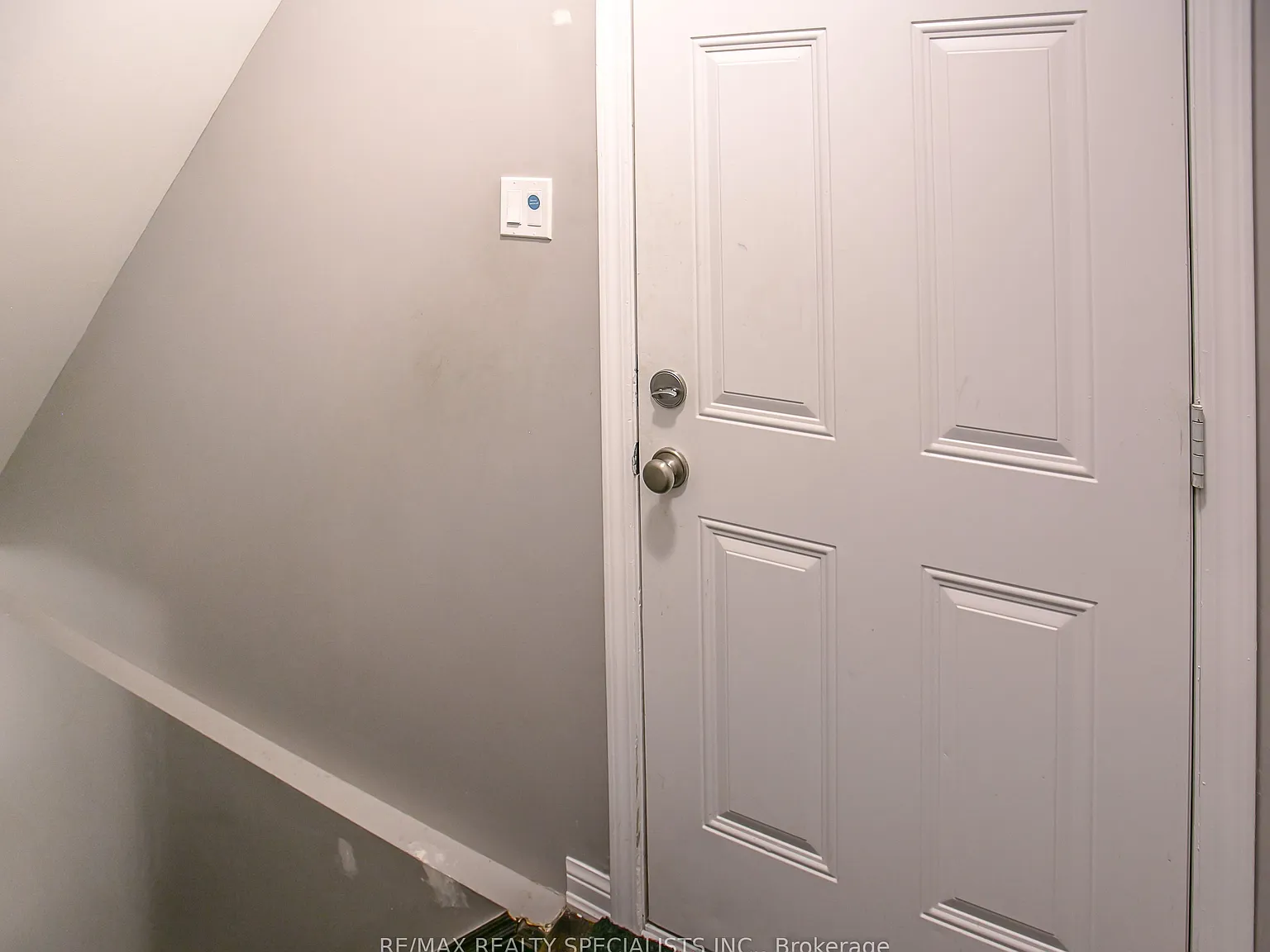 2 bed, $2,100 — Photo 3