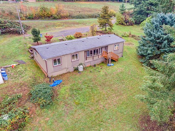 4th image of 14812 NE 186th Ave