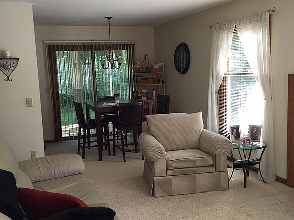 Open floor plan!