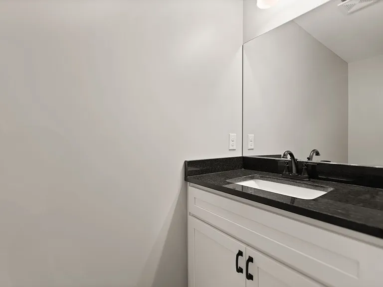 604 Crozer Ave #102 — Photo 25