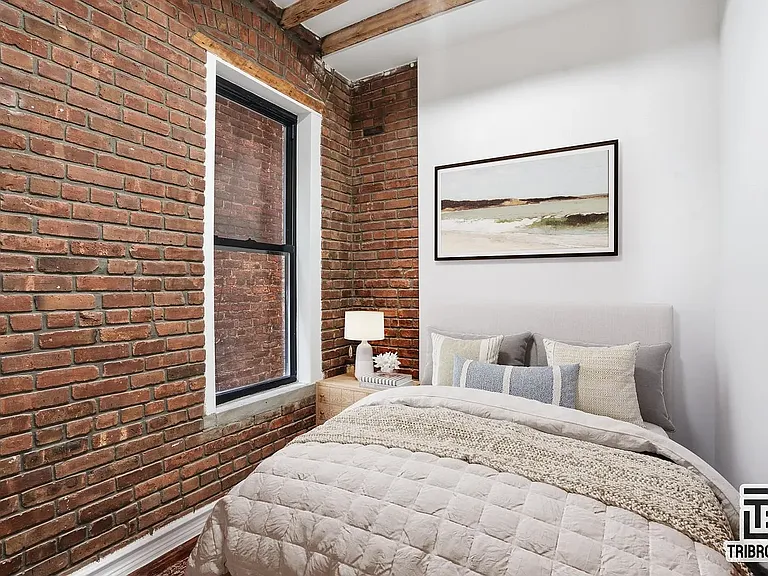54 Market St #2A — Photo 3