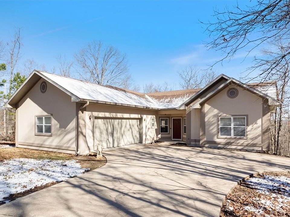 1st image of 1 Cambria Dr