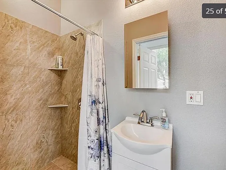 10621 Hatteras Dr — Photo 17