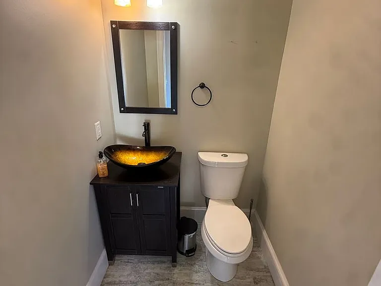 21 N Kershaw St — Photo 15