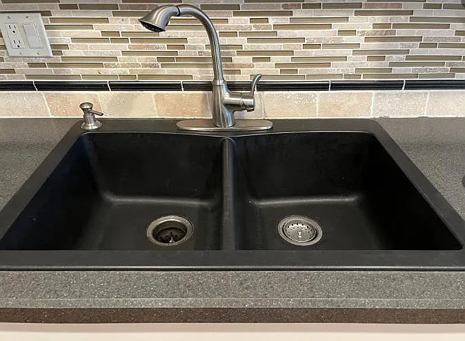 42160 Woodward Ave #42 — Photo 6