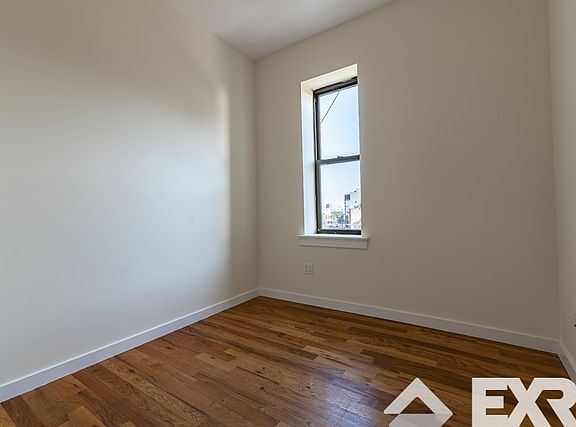 5th image of 591 Franklin Ave #Bk2