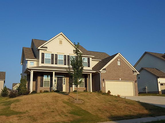 2nd image of 916 Beech Glen Dr
