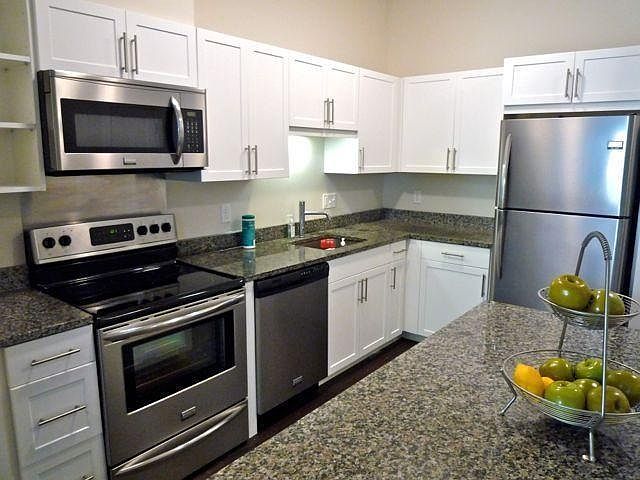 2nd image of 63 Brainerd Rd