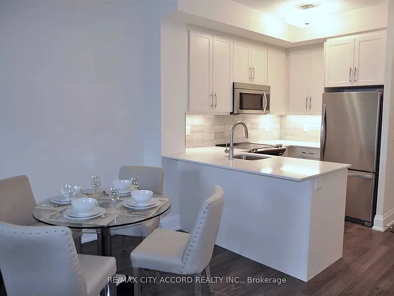 1 Old Mill Dr #128 — Photo 10