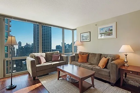 Building Photo - 2 E Erie St #3801