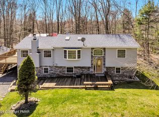 442 Orono Dr, Pocono Lake, PA