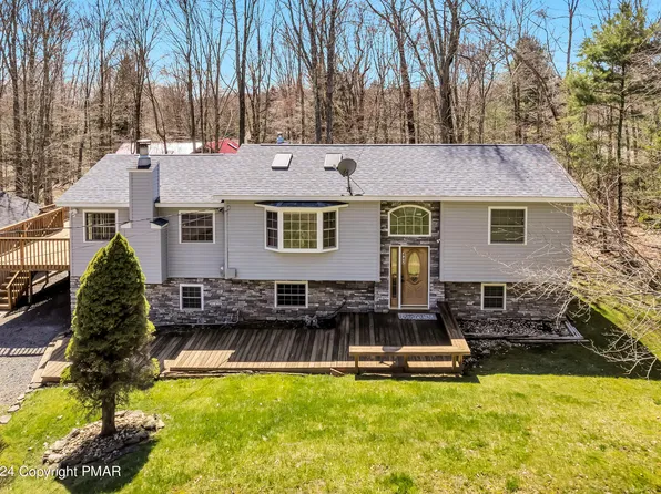 442 Orono Dr, Pocono Lake, PA 18347