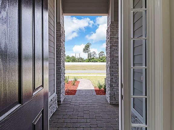 4th image of 94982 Palm Pointe Dr S #87