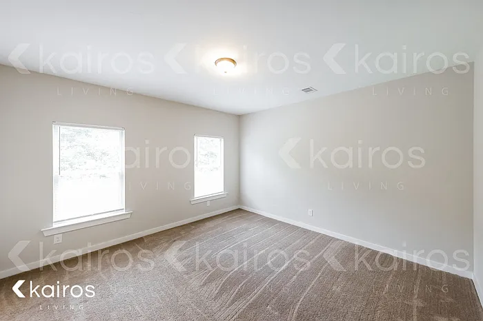 14635 Griffin St — Photo 7