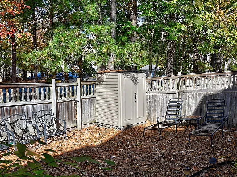 306 Esplanade Pl — Photo 33
