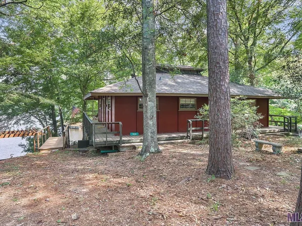 10565 New Dawn Ln, Saint Francisville, LA 70775