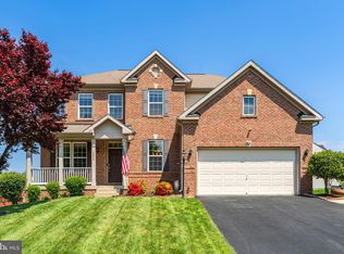 3254 Kira Ct, Triangle, VA 22172
