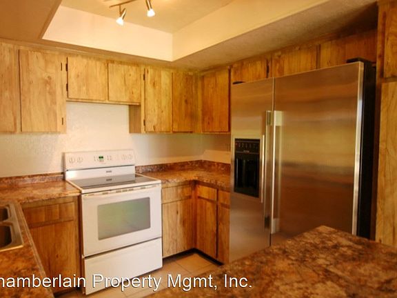 5th image of 705 Copper Dr
