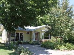 256 S Oak St, Waconia, MN 55387