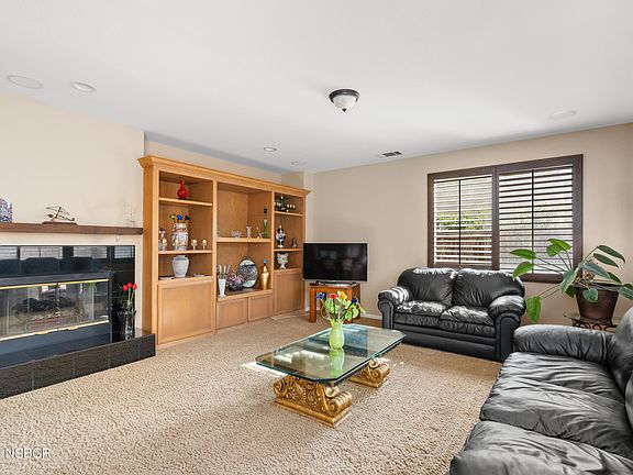 3rd image of 2531 Logan Dr