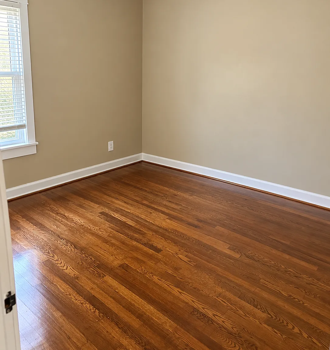 1 bed, 1500 sqft, $900 — Photo 1