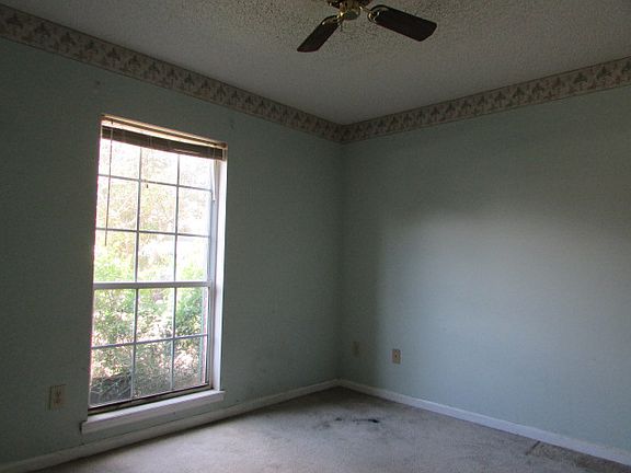2nd image of 4439 Timber Bluff Ct