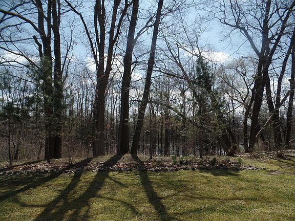 3rd image of 1120 Riverview Ct #1