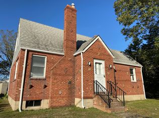 1974 Sound Ave, Calverton, NY 11933