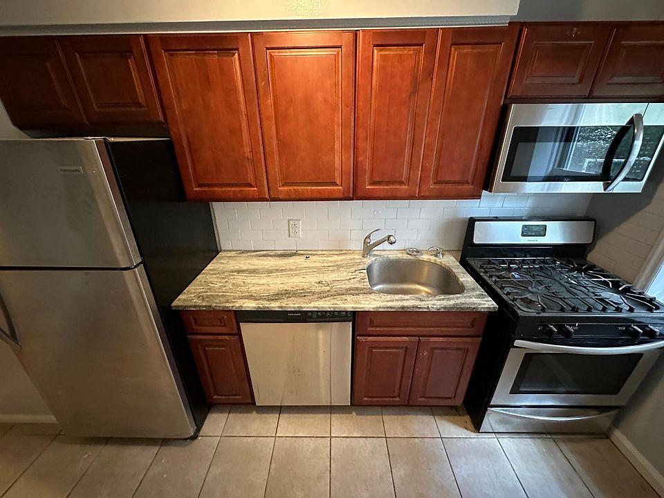 1st image of 56 Prospect St APT A6