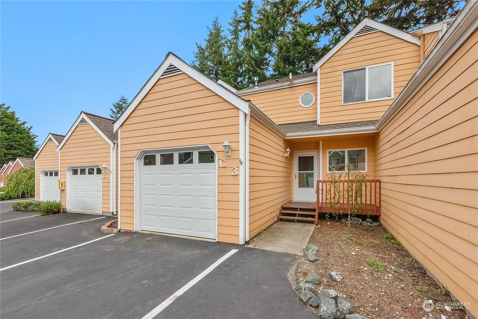 1250 SW Heller Street #C3 photo 1