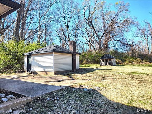 4th image of 2603 High Ridge Ave