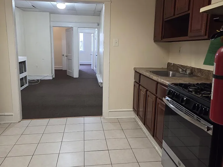 4104 Maple Ave #2 — Photo 6