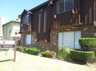127 E Buckthorn St APT 3, Inglewood, CA 90301