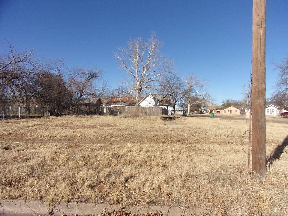 1st image of 1700 Bismarck St
