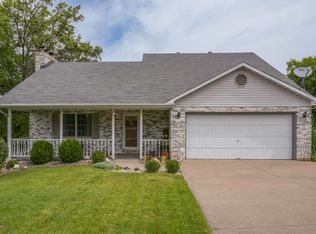 1810 Cedar Ridge Rd, Jefferson City, MO 65109