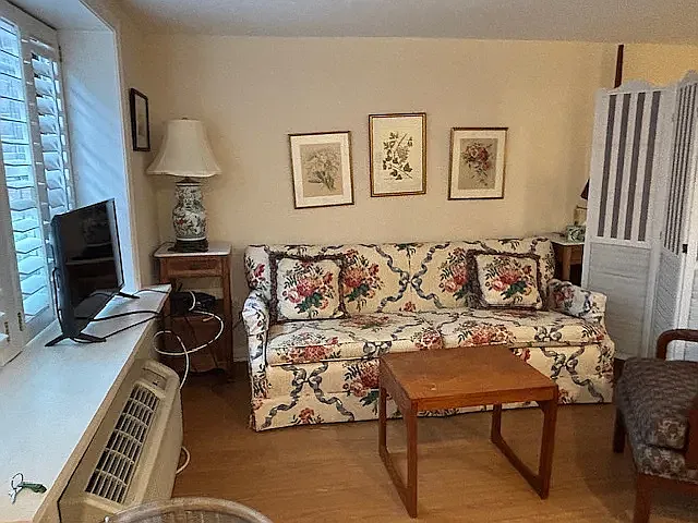 2109 N St NW #B — Photo 5