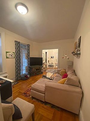 1st image of 401 W End Ave Floor 2