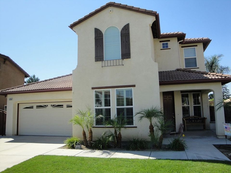1st image of 12966 Cambridge Ct