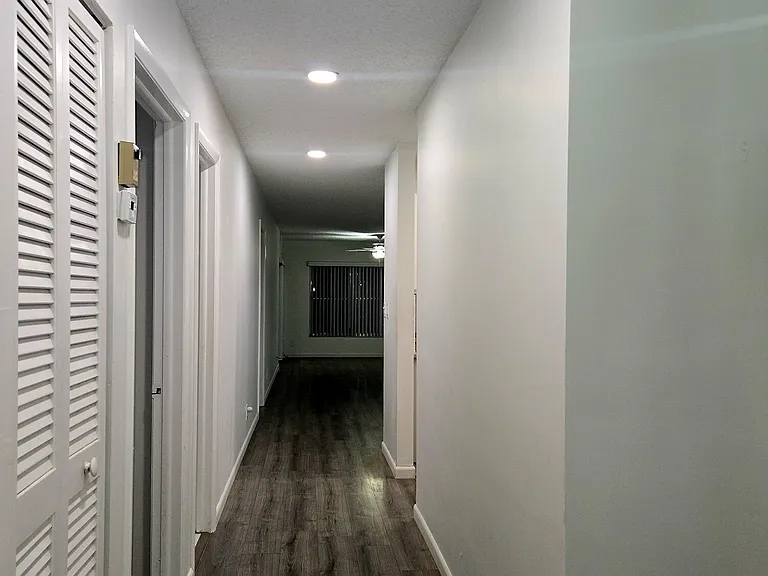 5890 Sugar Palm Ct #F — Photo 8