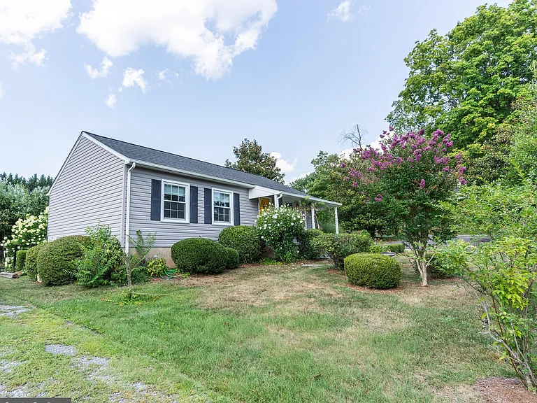 800 Blue Ridge Ave — Photo 19