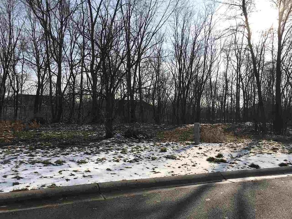 1st image of 1217 Highland Village Dr