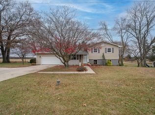 17330-11 Mile Rd, Battle Creek, MI 49014